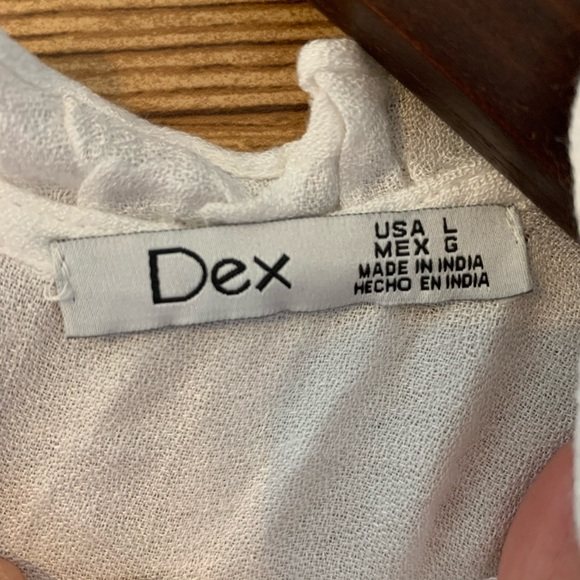 DEX WHITE SWEET SLEEVELESS TANK EMBROIDERY RUFFLE - Picture 8 of 10